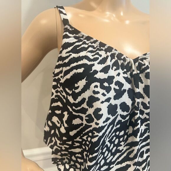 NWT Coco Reef Women's Contours Jem Blouson Tankini Top - Picture 4 of 6